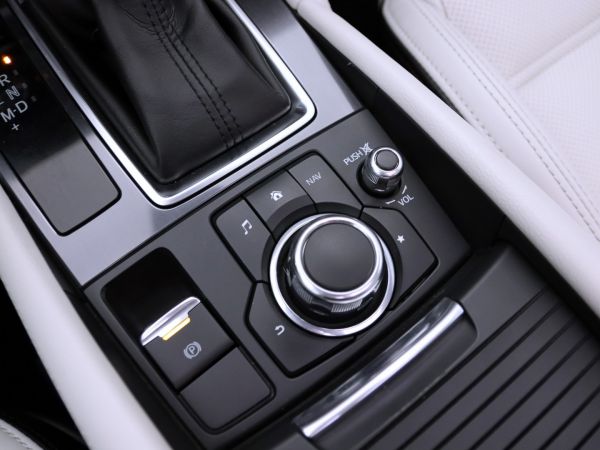 Mazda 6 2.2 DE 175 AT 4WD L.+P.+ T.+SR (CB) WGN