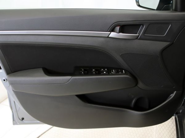 Hyundai Elantra 1.6 CRDi Tecno