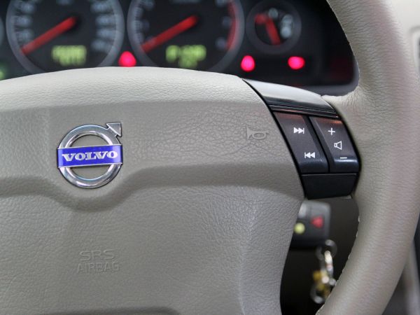 Volvo XC90 T6