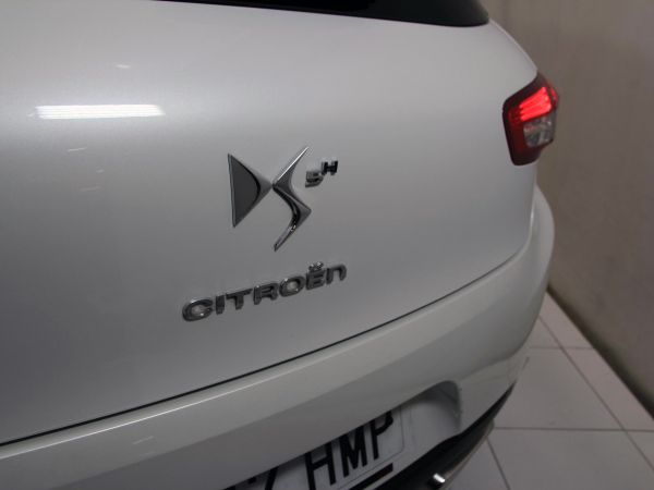 Citroen DS5 Hybrid4 Airdream Sport