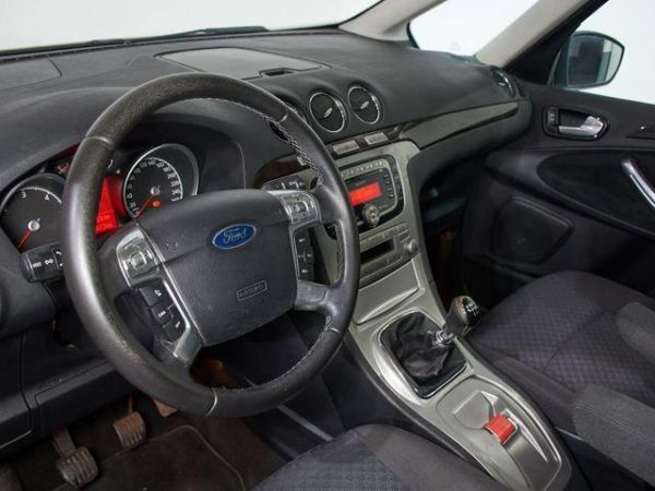 Ford Galaxy 2.0 TDCI Ghia 103 kW (140 CV)