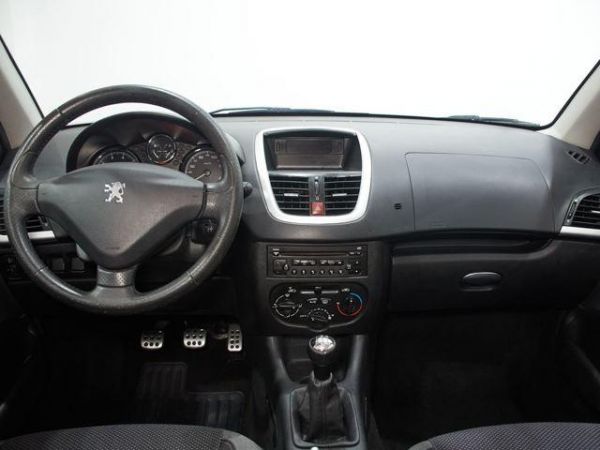 Peugeot 206 + 1.1 Generation 44 kW (60 CV)