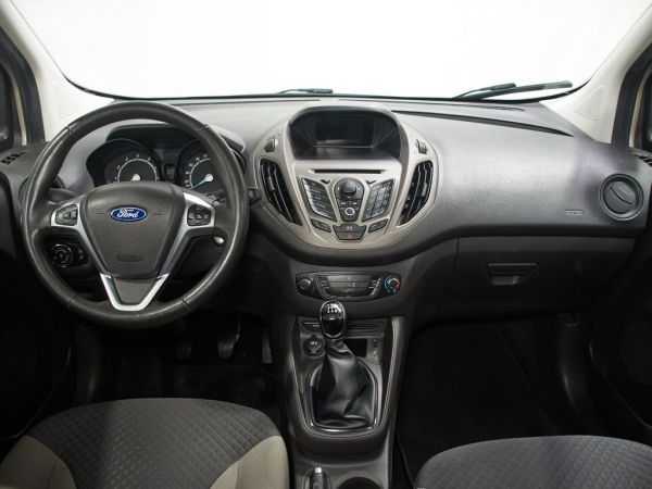 Ford Tourneo Courier 1.0 Ecoboost Trend