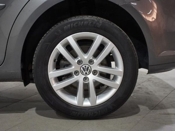 Volkswagen Touran Advance 1.6 TDI 77 kW (105 CV)