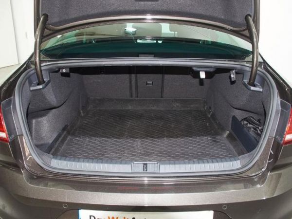 Volkswagen Passat Advance 2.0 TDI BMT 110 kW (150 CV) DSG