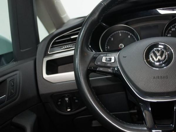 Volkswagen Touran Advance 2.0 TDI BMT 110 kW (150 CV) DSG