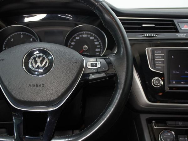 Volkswagen Touran Advance 2.0 TDI BMT 110 kW (150 CV) DSG