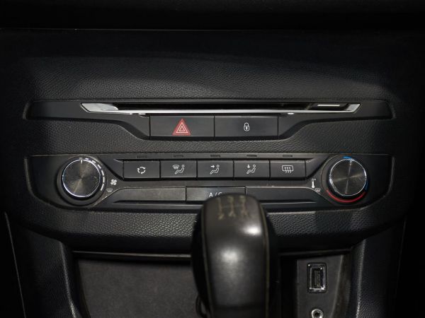 Peugeot 308 1.6 BlueHDi Access 100