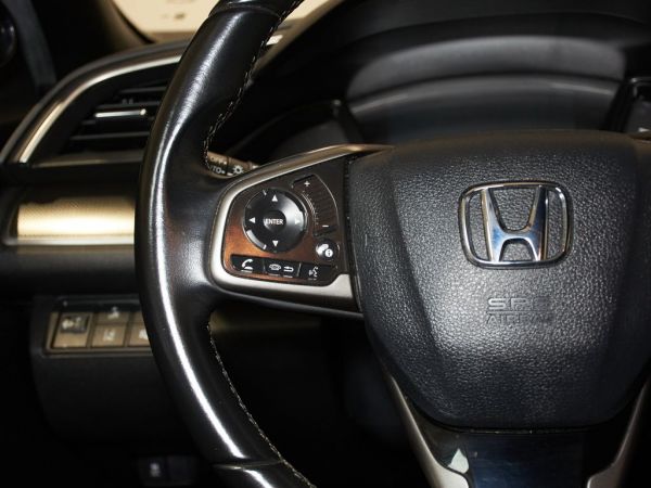 Honda Civic 1.0 VTEC Turbo Elegance Navi