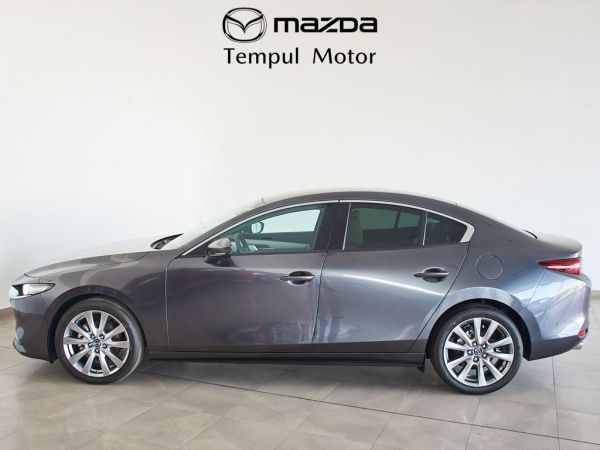 Mazda 3 Sedan 2.0 e-Skyactiv-X Zenith Safety White 132kW