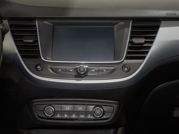 Opel Crossland X 1.6T Excellence 99