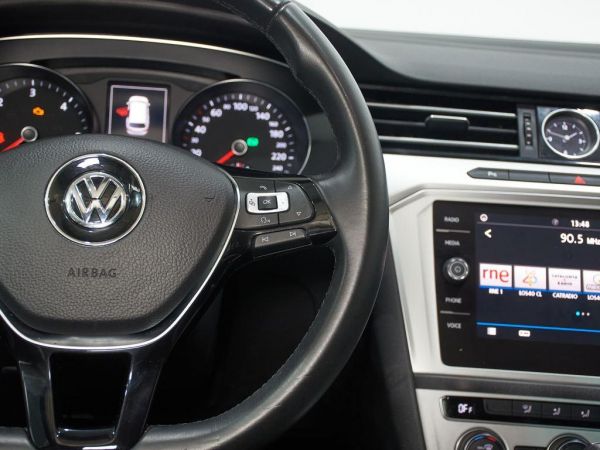 Volkswagen Passat Variant Advance 2.0 TDI 110 kW (150 CV) DSG