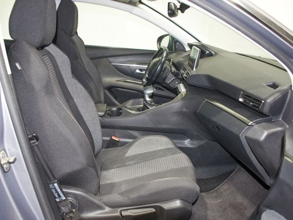 Peugeot 3008 1.5BlueHDi Active S&S 130