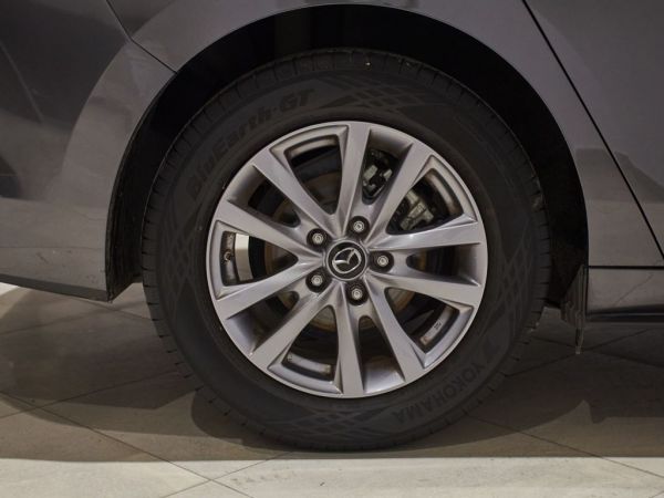 Mazda 3 Sedan 2.0 e-Skyactiv-G Evolution 90kW