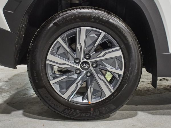 Hyundai Tucson 1.6 TGDI Maxx 4x2