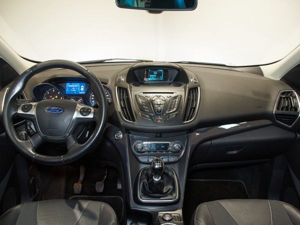 Ford Kuga 2.0TDCi Titanium 4x2 140
