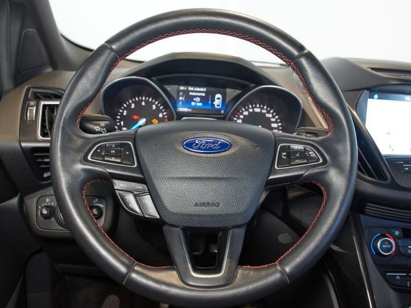 Ford Kuga 1.5 EcoB. Auto S&S ST-Line Limited Edition 4x2 120
