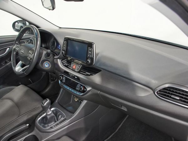 Hyundai i30 FB 1.0 TGDI Klass 120