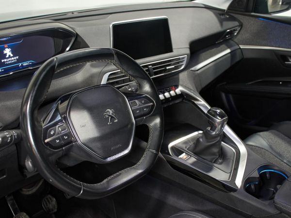 Peugeot 5008 1.5BlueHDi S&S Allure 130