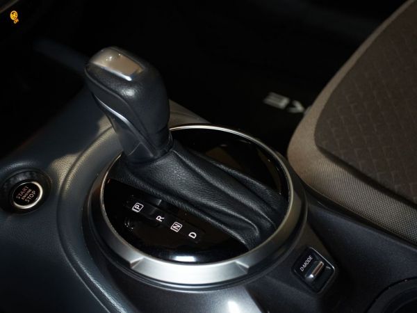 Nissan JUKE Juke 1.0 DIG-T N-Connecta 4x2 DCT 7 114