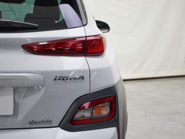 Hyundai Kona EV Tecno 484 150kW