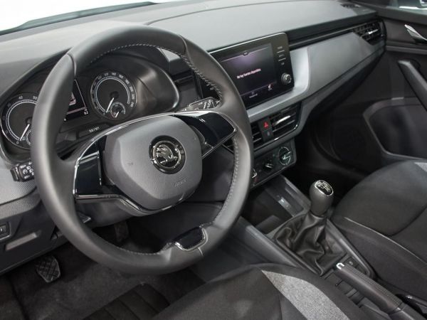 Skoda Kamiq 1.0 TSI Active 70 kW (95 CV)