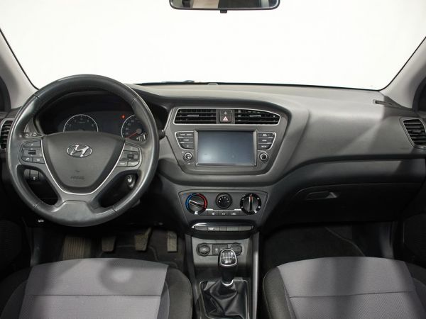 Hyundai i20 1.0 TGDI Essence LE 100