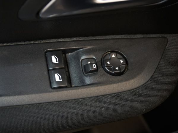 Peugeot 208 1.2 Puretech S&S Active 75