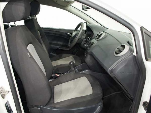SEAT Ibiza 1.4TDI CR Ecomotive S&S Reference 75