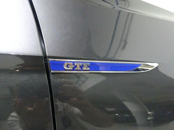 Volkswagen Passat GTE 1.4 TSI e-Power DSG 160 kW (218 CV)