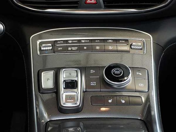 Hyundai Santa Fe 1.6TGDI HEV Maxx 7pl 2WD 6AT
