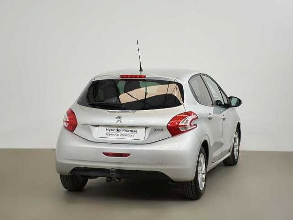 Peugeot 208 1.2 PureTech Style 82