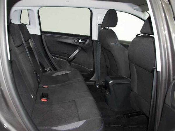 Peugeot 2008 1.5 BlueHDI S&S Style 100