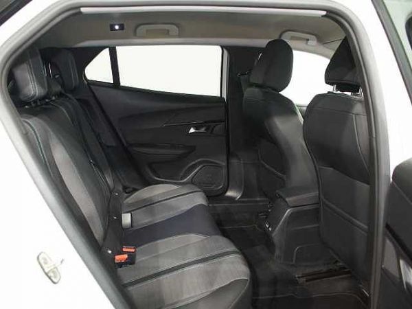 Peugeot 2008 1.2 PureTech S&S Allure Pack 100