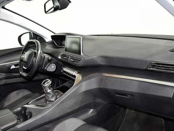 Peugeot 5008 1.2 PureTech S&S Active 130