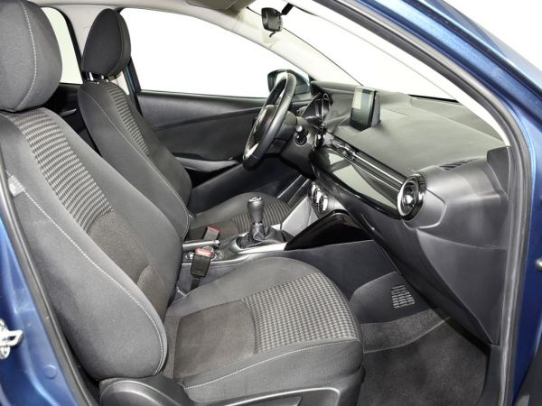 Mazda 2 1.5 Skyactiv-g Black Tech Edition 66kW