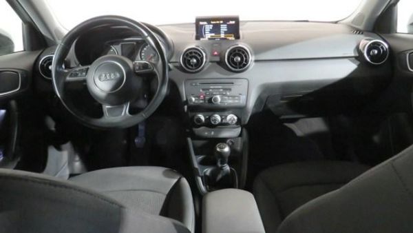 Audi A1 Adrenalin 1.4 TDI 66kW (90CV)