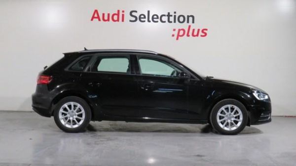 Audi A3 Sportback Attracted 1.6 TDI clean diesel 81 kW (110 CV)