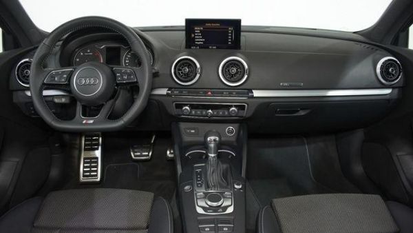 Audi A3 Sportback Black line 35 TFSI 110 kW (150 CV) S tronic