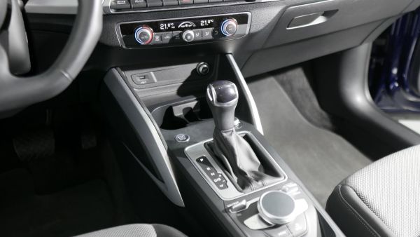 Audi Q2 S line 35 TFSI 110 kW (150 CV) S tronic