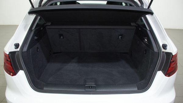Audi A3 Sportback 30 TFSI design 85 kW (116 CV)
