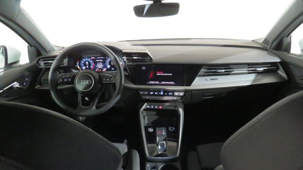 Audi A3 Sportback Advanced 30 TFSI 81 kW (110 CV) S tronic