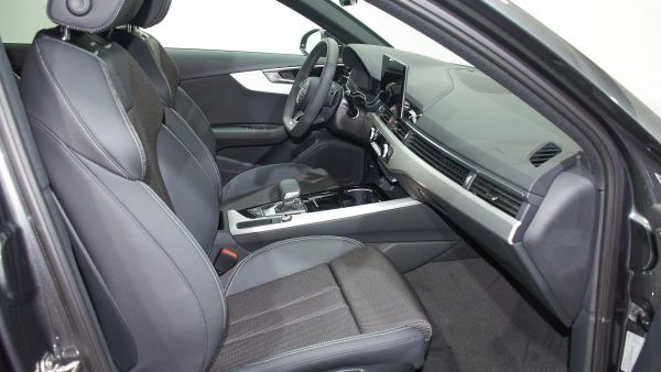 Audi A4 Avant Black line 35 TDI 120 kW (163 CV) S tronic
