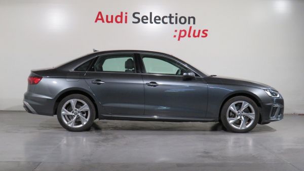 Audi A4 S line 35 TFSI 110 kW (150 CV)
