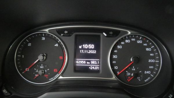 Audi A1 Sportback Adrenalin 1.4 TDI 66 kW (90 CV)