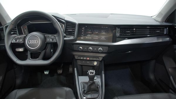 Audi A1 Sportback Advanced 25 TFSI 70 kW (95 CV)