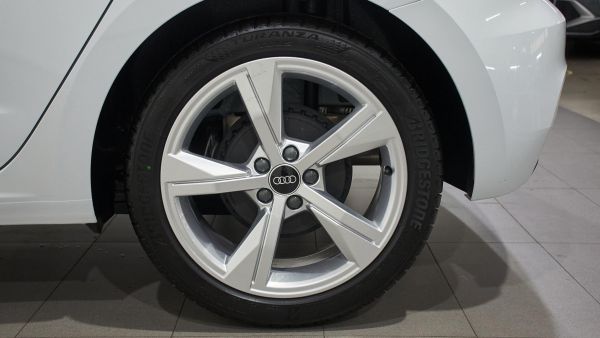 Audi A1 Sportback Advanced 25 TFSI 70 kW (95 CV)