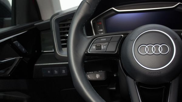 Audi A1 Sportback Advanced 25 TFSI 70 kW (95 CV)