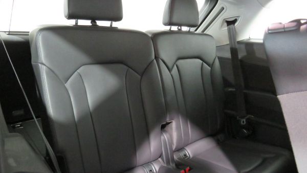 Audi Q7 design 3.0 TDI ultra quattro 160 kW (218 CV) tiptronic