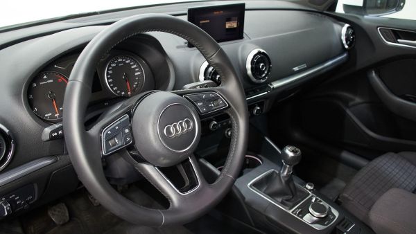 Audi A3 Sportback S line 30 TDI 85 kW (116 CV)